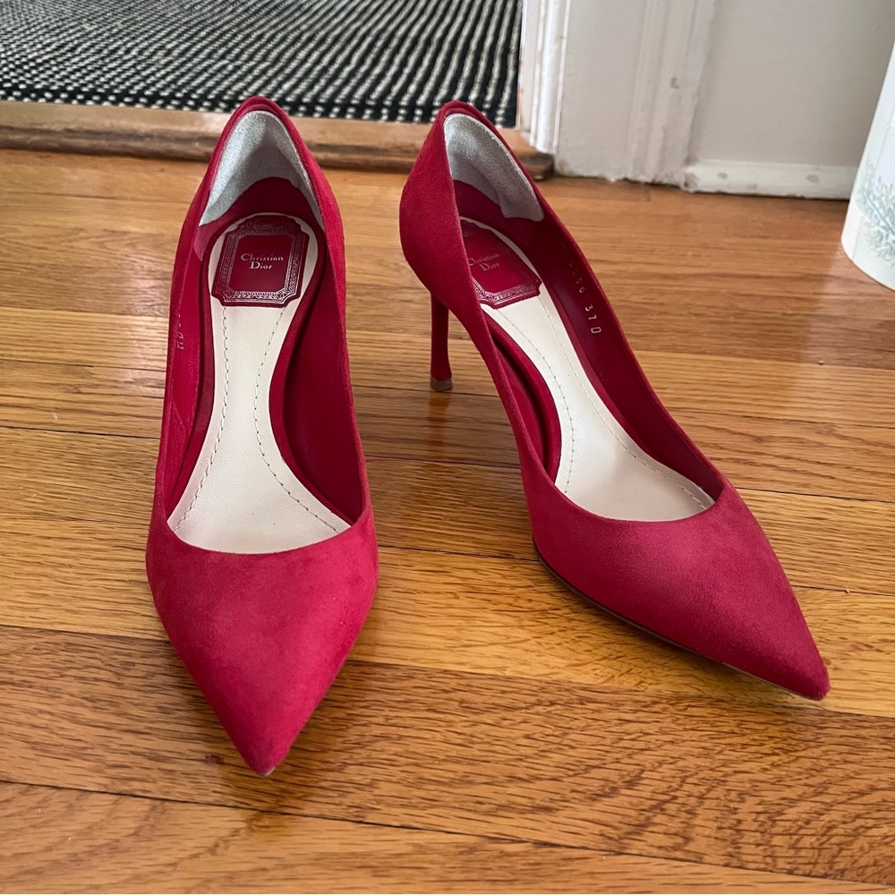 Christian Dior red suede pumps